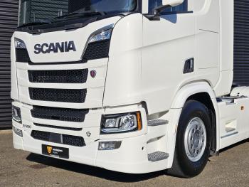 R580 V8 / 6x4 / FULL AIR / RETARDER